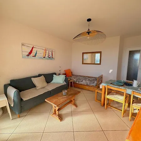 Apartment En Bord De Avec Terrasse Et Parking Le Lavandou