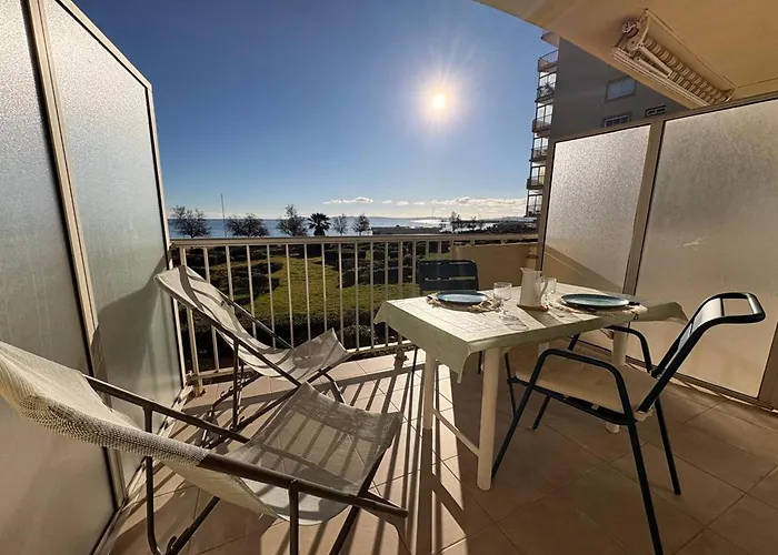 公寓 En Bord De Avec Terrasse Et Parking - Fr-1-816-38 勒拉旺杜