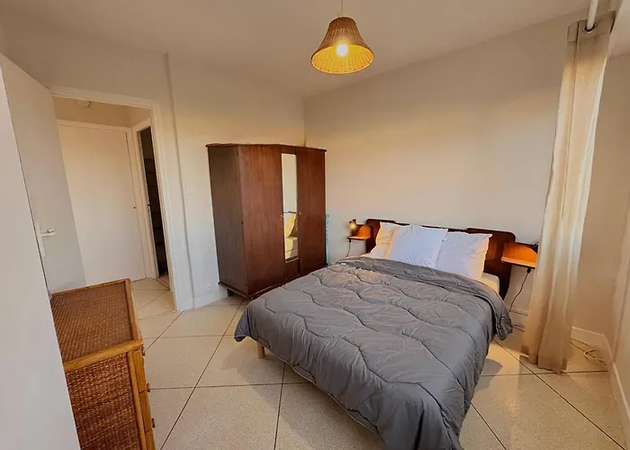 公寓 En Bord De Avec Terrasse Et Parking - Fr-1-816-38